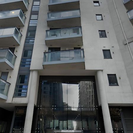 Royal Crossharbour Apartment Londýn Exteriér fotografie