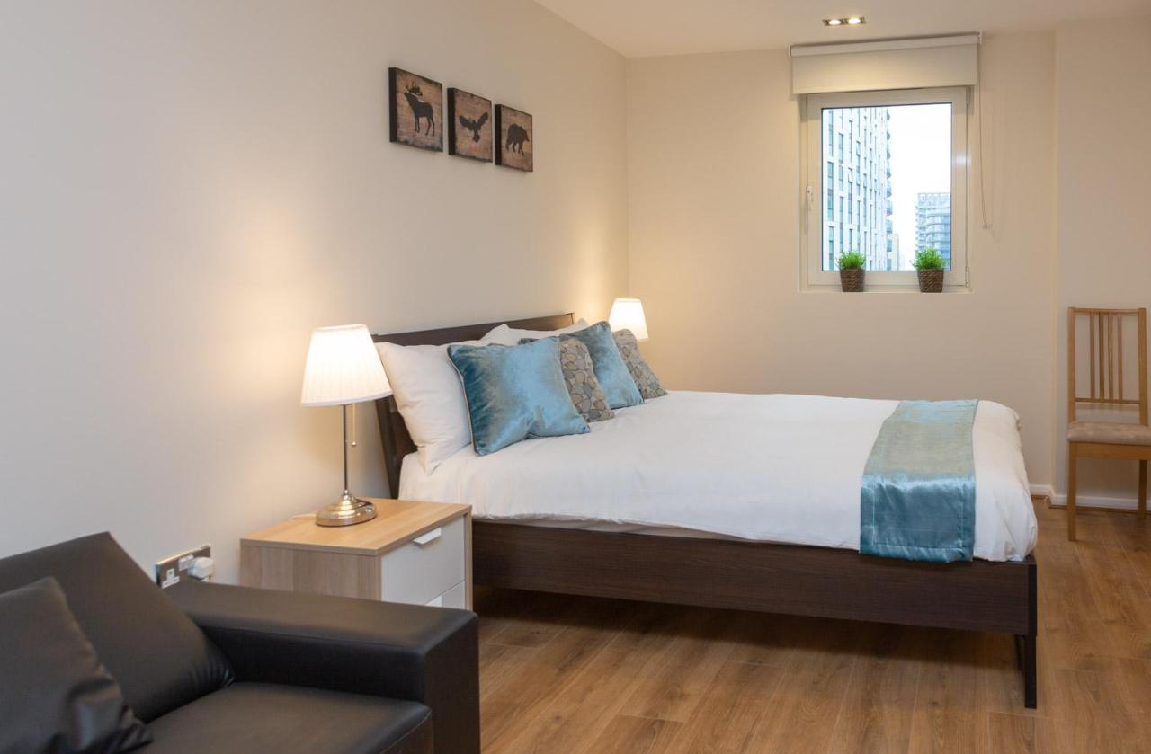 Royal Crossharbour Apartment Londýn Exteriér fotografie